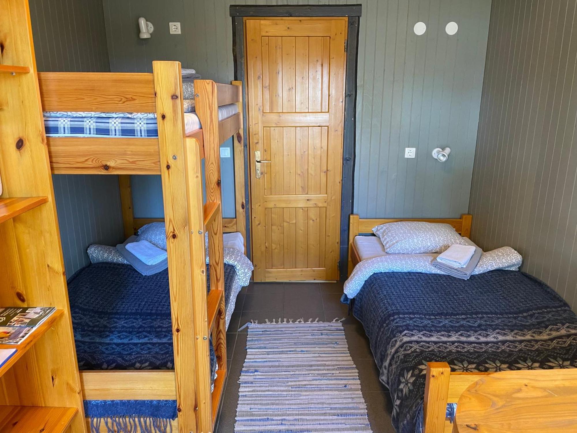 Hostel Kalameeste Maja Mustvee Exteriör bild