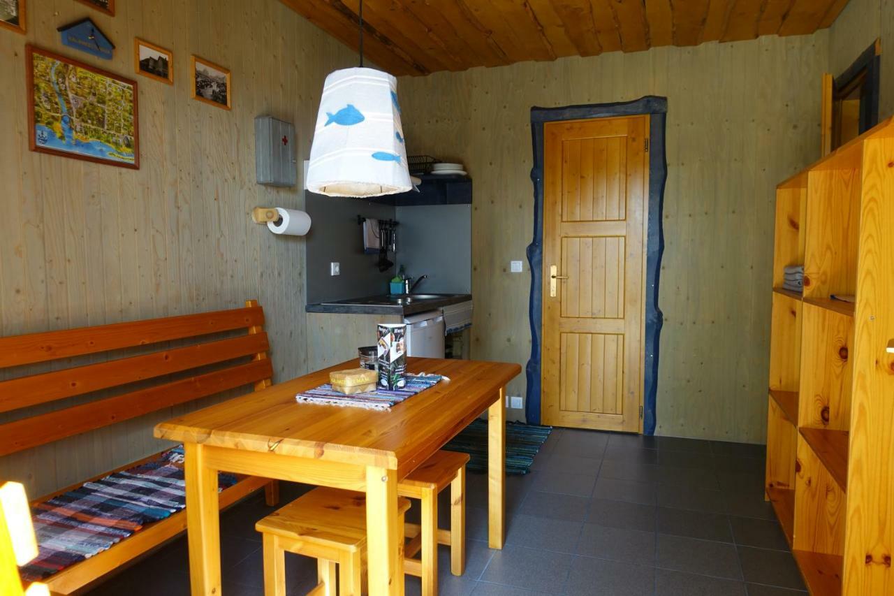 Hostel Kalameeste Maja Mustvee Rum bild